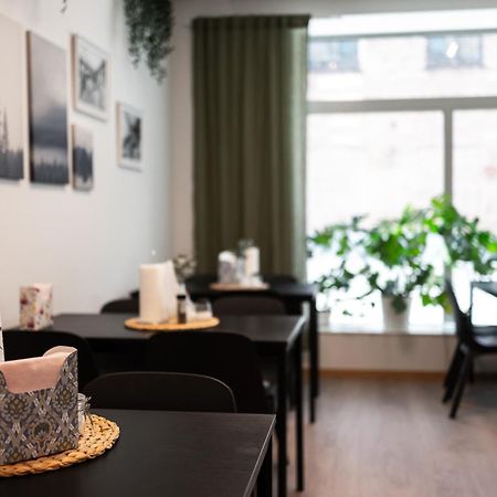 Ahlgrens Hotell Bed & Breakfast Gavle Ngoại thất bức ảnh
