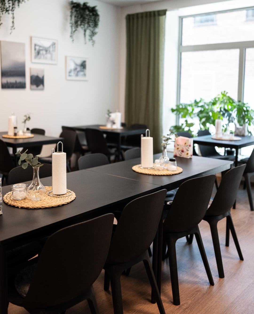 Ahlgrens Hotell Bed & Breakfast Gavle Ngoại thất bức ảnh