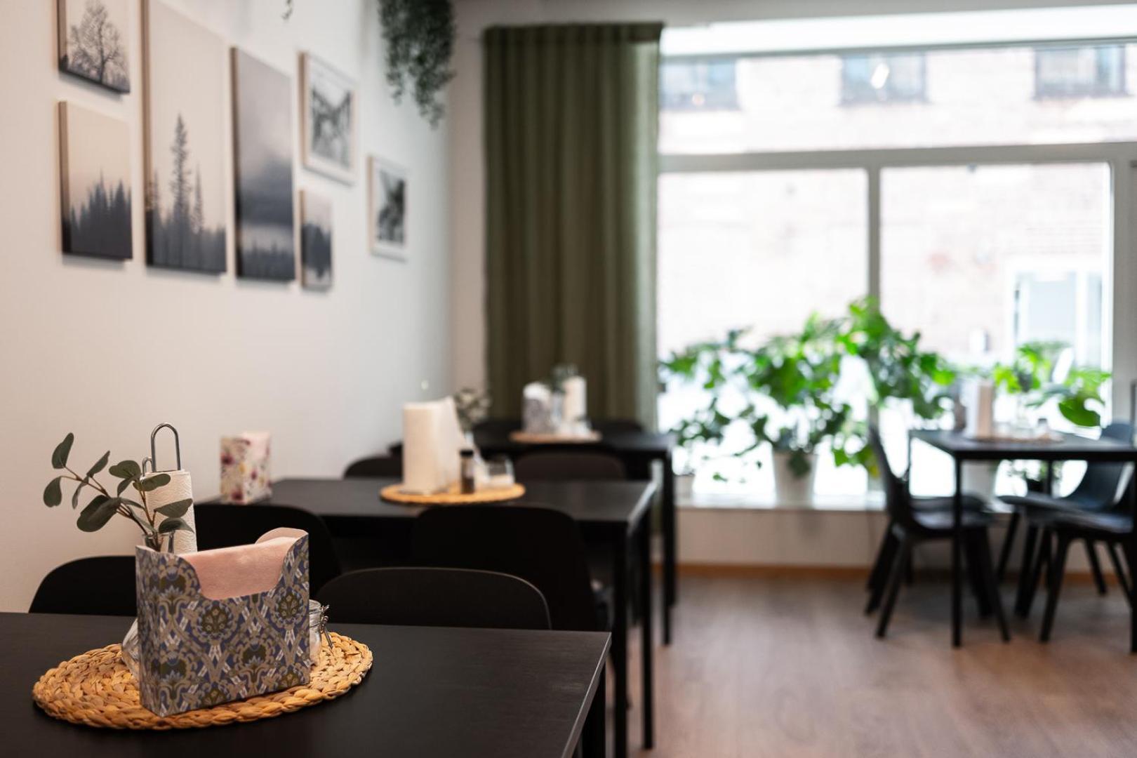 Ahlgrens Hotell Bed & Breakfast Gavle Ngoại thất bức ảnh
